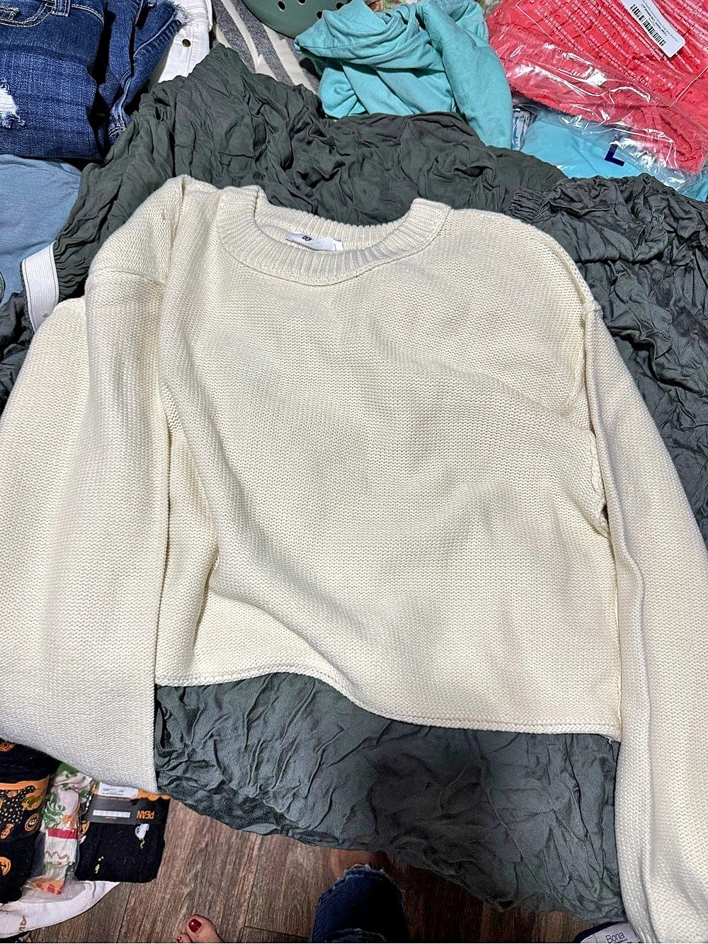 DOUBLE ZERO Crew Neck Sweater in Cream Size Large